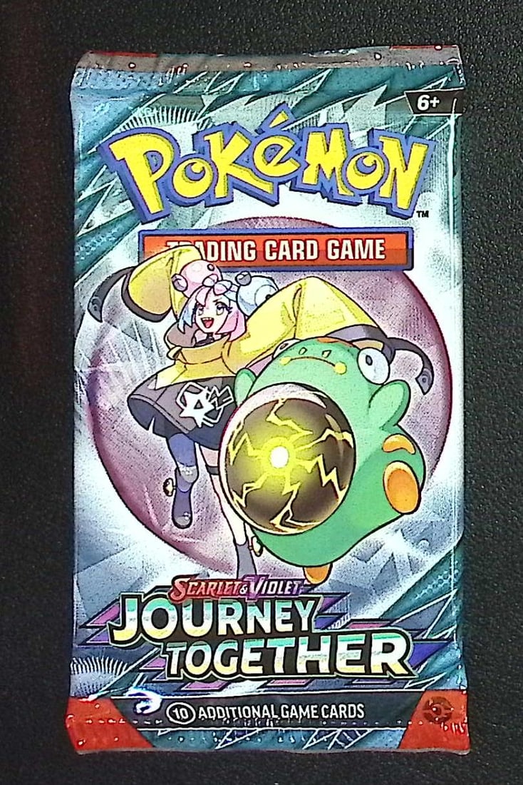 2025 Pokemon Scarlet & Violet Journey Together 10 Card TCG Booster Pack Charizard: Pokemon Trading Card Game Cards, Charizard, Pikachu, Mewto, EX, Referse Holo, Holo Rare Cards, Secret Rare Cards, Full Art Cards, Evee, 3 Stars Ultra Rare Cards, Double Rare, Illustration Rare, Specia