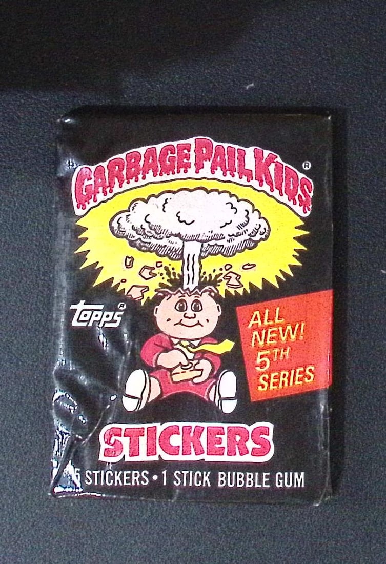 1986 Topps Vintage Garbage Pail Kids Retail Box Wax Pack - 5th Series: Sealed Packs this old have no card quality guarantees - Topps Trading Cards Sold on Line, Auction Lots for sale on line, Trading Card Stickers
