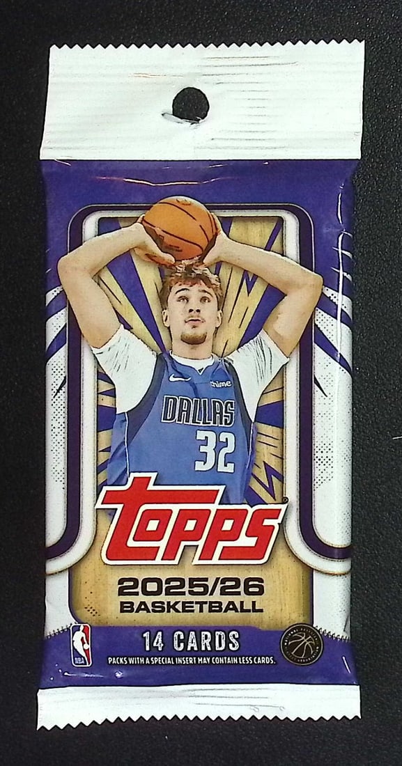 2025-26 Topps Basketball Card HANGER RETAIL PACK - RC'S: Cooper Flagg, Kon Kneuppel, VJ Edgecombe: Topps Basketball NBA Trading & Sports Cards, Rookie Cards in this set are Cooper Flagg, Dylan Harper, Ace Bailey, V J Edgecombe, Kon Knueppel , Autographs, Signatures, Green Topps Logo Refractor, Auct