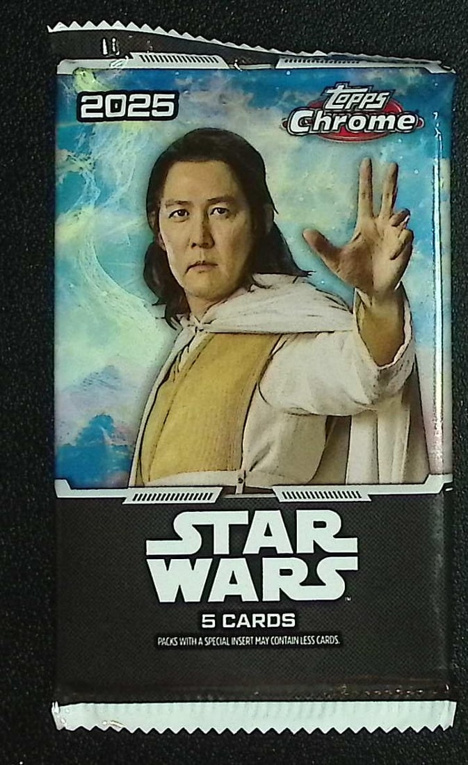 2025 Star Wars Topps Chrome Super Box Pack: Disney Topps Trading Cards of Movies & Television Shows, Refractors, Ray Waves, Numbered Rare Cards. Darth Vader, Luke Skywalker, Princess Leia, Mandalorian, Yoda, Grogu, Han Solo, Rebellion, Imperial