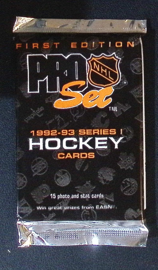 1992-93 Pro Set Series 1 Vintage Hockey Card Factory Sealed Retail Box Pack Sports Cards: Pro Set Vintage Hockey NHL Trading & Sports Cards, Brett Hull, Ray Bourque, Patrick Roy, Mario Lemieux, Wayne Gretzky, Sports Cards for Sale Near Me, Auction Lots for Sale on Line, Stanley Cup Winners