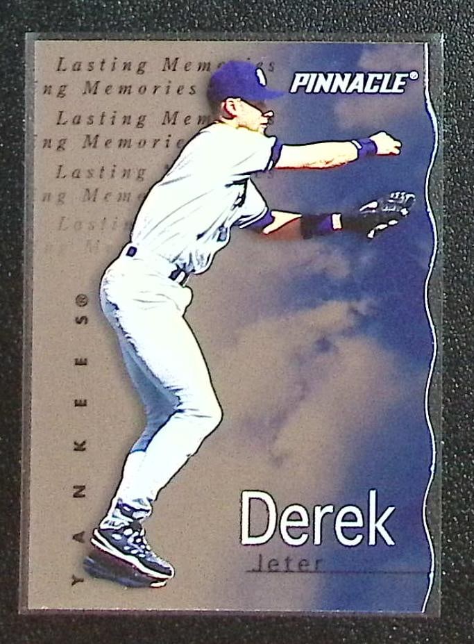 Derek Jeter Lasting Memories Die Cut 1998 Pinnacle Plus #24 New York Yankees: Pinnacle Baseball MLB Trading & Sports Cards, Old Sports Cards for Sale Near Me, Auction Memorabilia Lots for Sale On Line, World Series & Hall of Fame Players