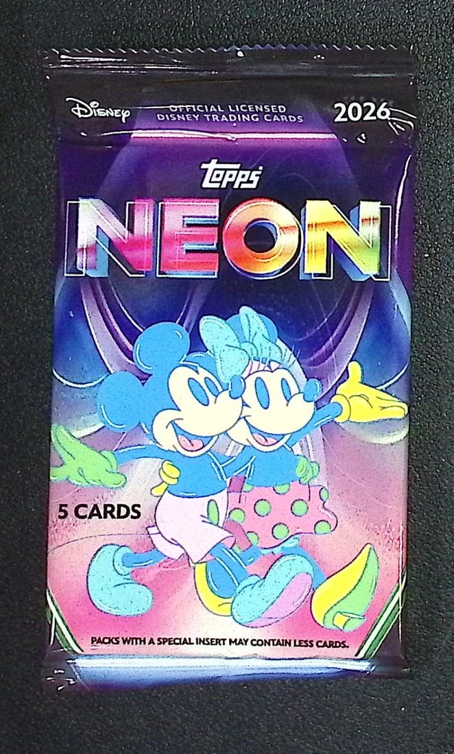 2026 Topps Disney Neon BLASTER BOX PACK (1 of 1)