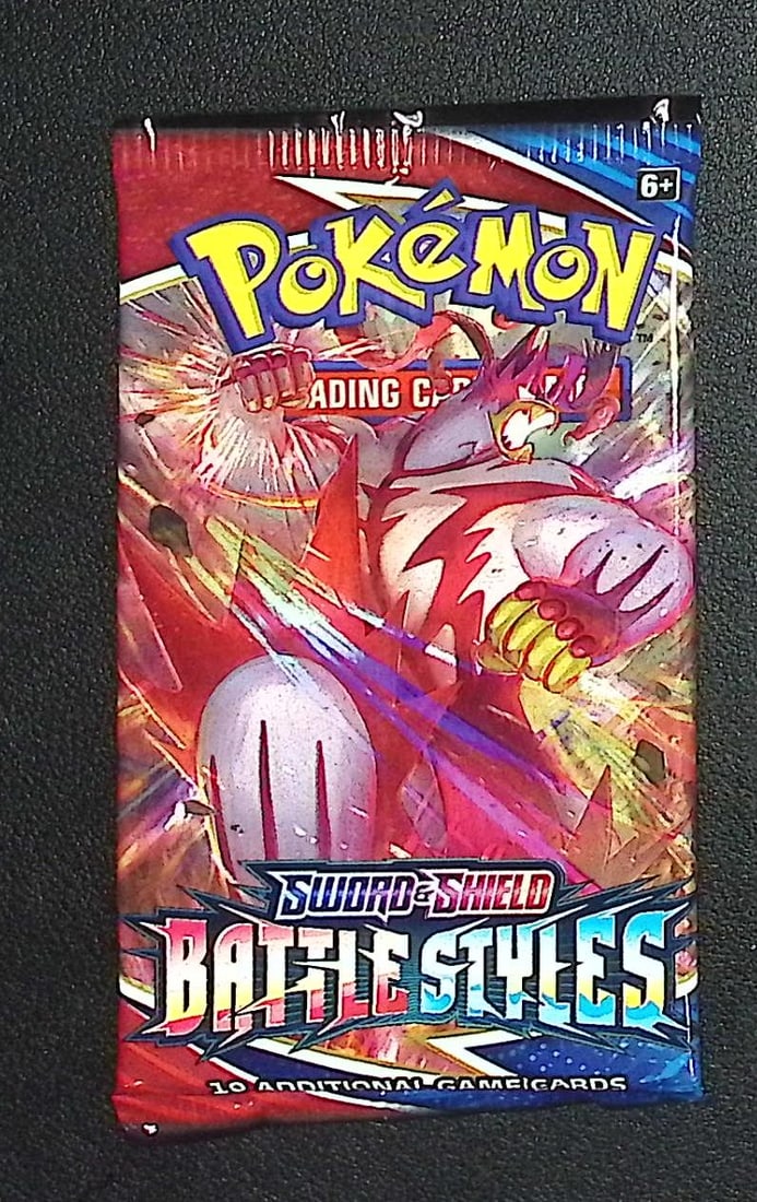 Pokemon Sword and Shield Battle Styles 10 Card Booster Pack Charizard Pikachu Holo Rare Cards: Pokemon Trading Card Game Cards, Charizard, Pikachu, Mewto, EX, Referse Holo, Holo Rare Cards, Secret Rare Cards, Full Art Cards, Evee, 3 Stars Ultra Rare Cards, Double Rare, Illustration Rare, Specia