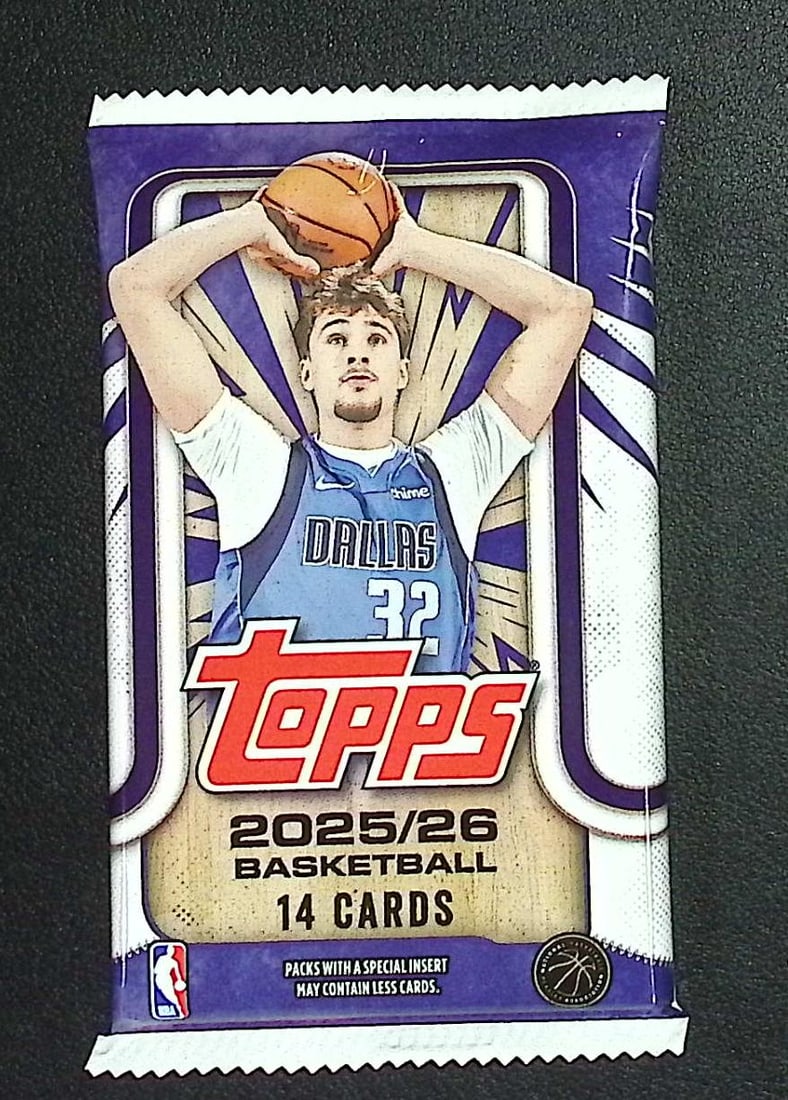 2025-26 Topps Basketball Card MEGA BOX PACK - RC'S: Cooper Flagg, Kon Kneuppel, VJ Edgecombe: Topps Basketball NBA Trading & Sports Cards, Rookie Cards in this set are Cooper Flagg, Dylan Harper, Ace Bailey, V J Edgecombe, Kon Knueppel , Autographs, Signatures, Green Topps Logo Refractor, Auct
