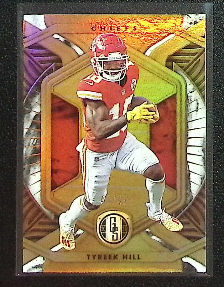 Tyreek Hill White Gold /49 2021 Panini Gold Standard #48 Kansas City Chiefs: Panini Select, Prizm, Mosaic, Contenders, Zenith, Phoenix, Illusions, Absolute, Rookie NFL Sports Trading Cards, SP, SSP, Cards, Football Cards for Sale Near Me, Superbowl & Hall of Fame Player Cards,