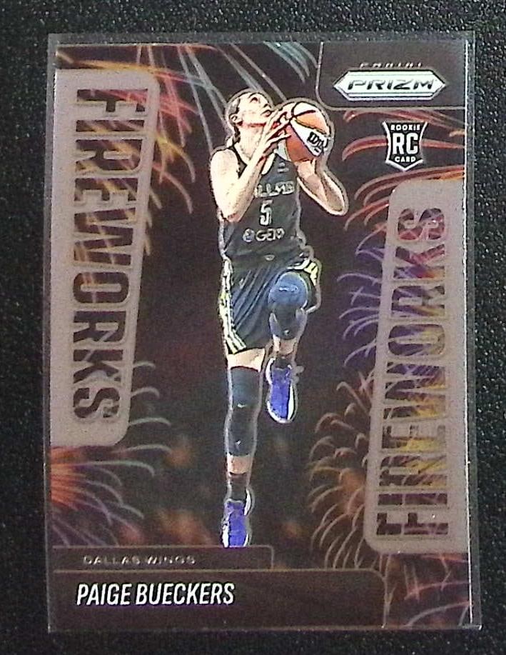 Paige Bueckers Rookie Card Fireworks 2025 Panini WNBA Prizm #14 Dallas Wings, UConn (1 of 2)