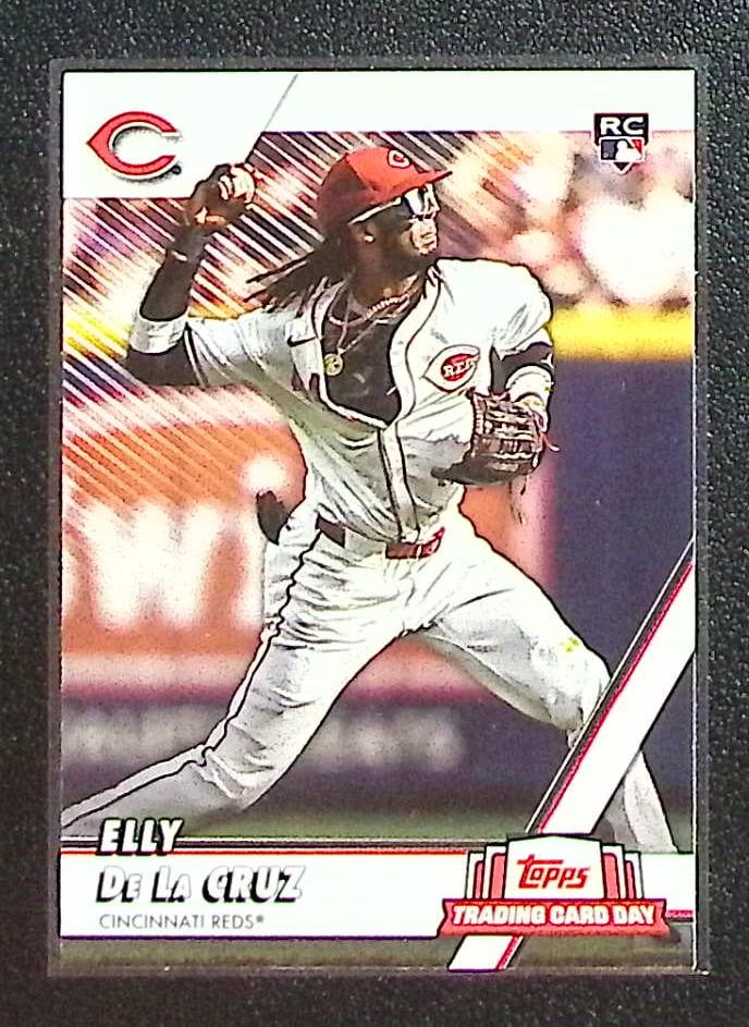 Elly De La Cruz Rookie Card 2024 Topps Trading Card Day #NTCD-GWP1 Cincinnati Reds (1 of 2)