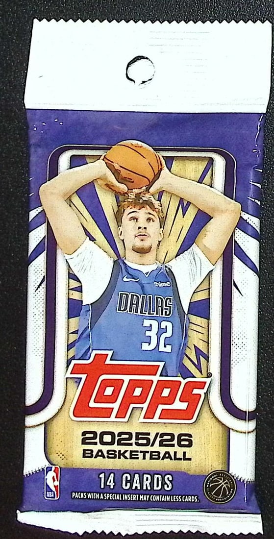 2025-26 Topps Basketball Card HANGER RETAIL PACK - RC'S: Cooper Flagg, Kon Kneuppel, VJ Edgecombe: Topps Basketball NBA Trading & Sports Cards, Rookie Cards in this set are Cooper Flagg, Dylan Harper, Ace Bailey, V J Edgecombe, Kon Knueppel , Autographs, Signatures, Green Topps Logo Refractor,
