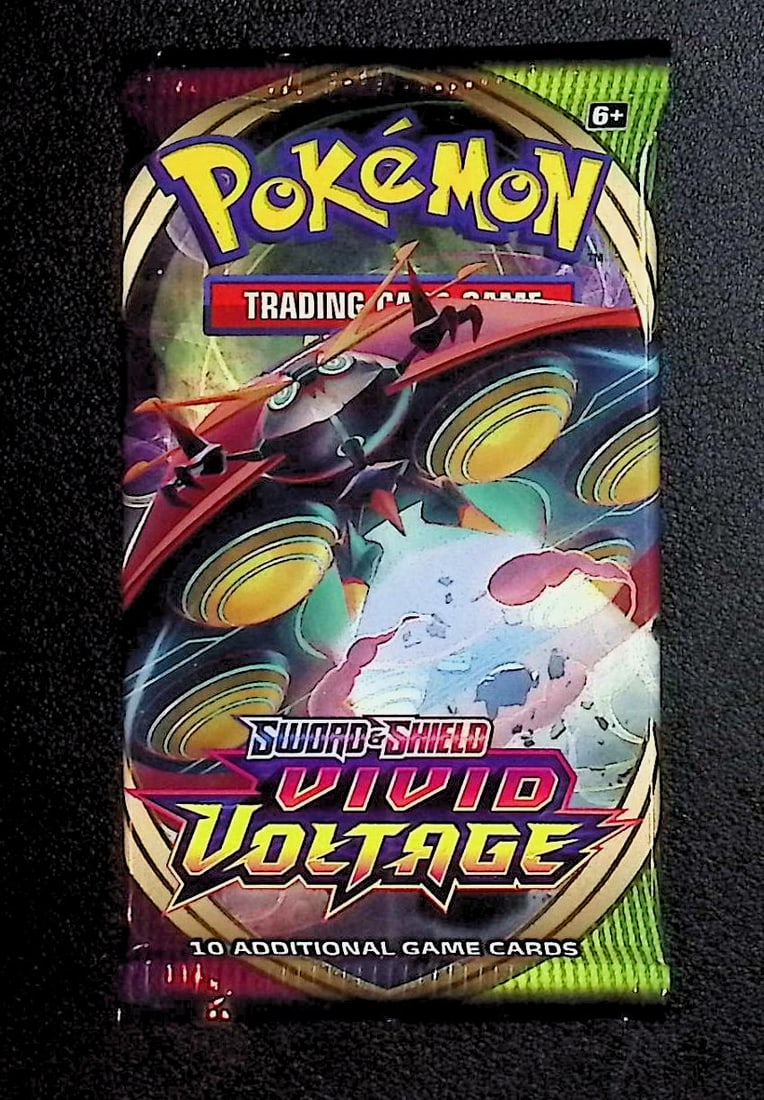 Pokemon Sword and Shield Vivid Voltage 10 Card Booster Pack Charizard Pikachu Holo Rare Cards (1 of 1)