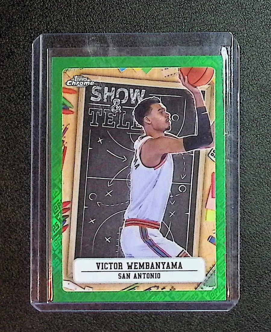 Victor Wembanyama Green Chrome Logo Refractor Show And Tell 2025 Topps Chrome #ST-9 (1 of 2)