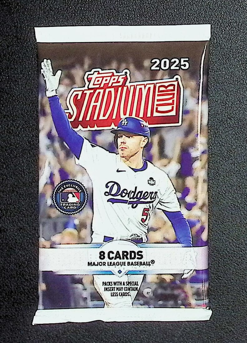2025 Topps Stadium Club Baseball MEGA BOX PACK (1 of 1)