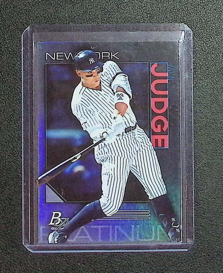 Aaron Judge Platinum Batting Moment Refractor 2020 Topps #68: Topps Baseball MLB Trading & Sports Cards, Sports Cards for Sale Near Me, World Series & Hall of Fame Players Memorabilia, Refractors, X-Fractors, Numbered, SP, SSP, Valuable Auction Memorabilia Lots 