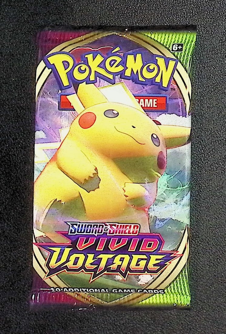 Pokemon Sword and Shield Vivid Voltage 10 Card Booster Pack Charizard Pikachu Holo Rare Cards (1 of 1)