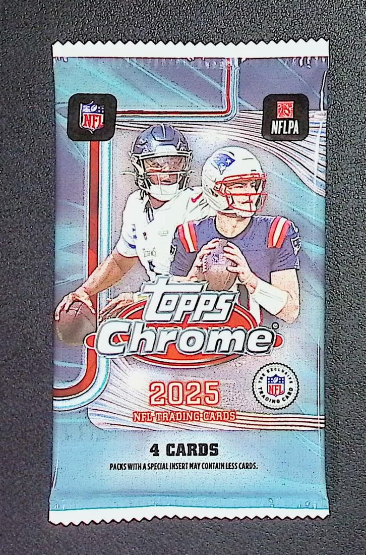 2025 Topps Chrome Football Blaster Box Pack (1 of 1)