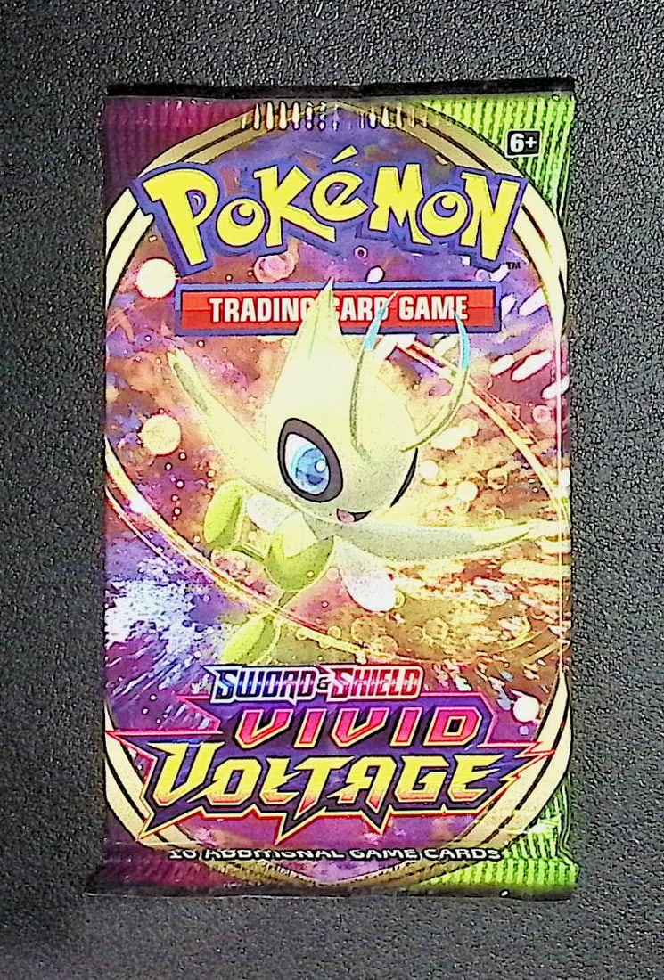 Pokemon Sword and Shield Vivid Voltage 10 Card Booster Pack Charizard Pikachu Holo Rare Cards: Pokemon Trading Card Game Cards, Charizard, Pikachu, Mewto, EX, Referse Holo, Holo Rare Cards, Secret Rare Cards, Full Art Cards, Evee, 3 Stars Ultra Rare Cards, Double Rare, Illustration Rare, Specia