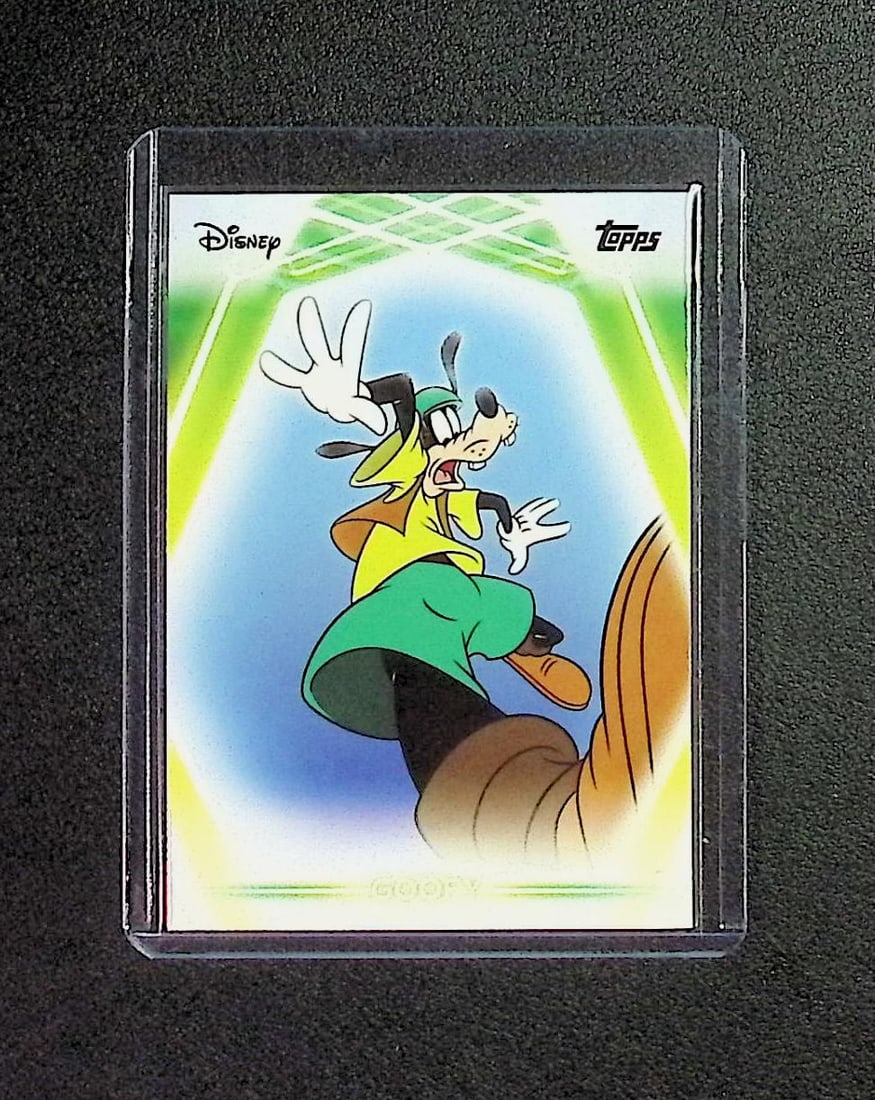 Goofy 2026 Topps Disney Neon #102 (1 of 2)