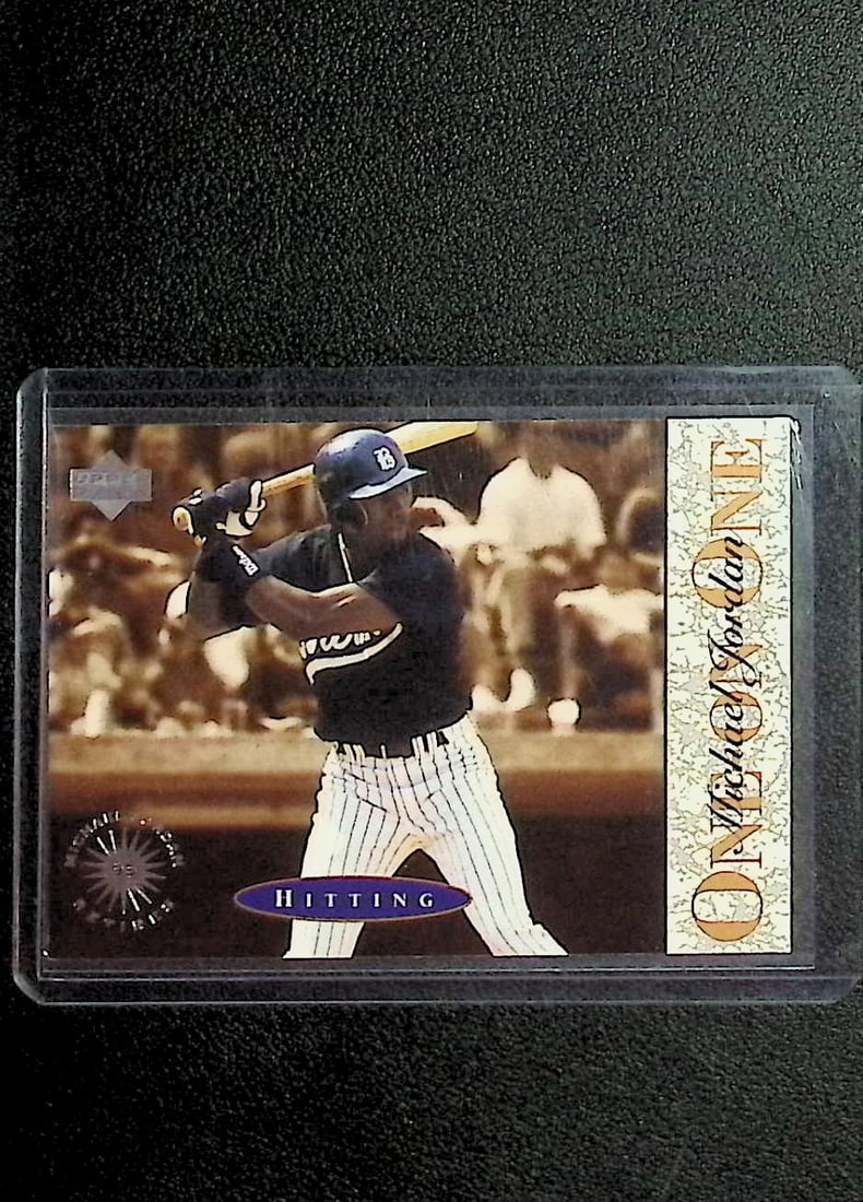 Michael Jordan One on One 1995 Upper Deck #3 Chicago White Sox (1 of 2)