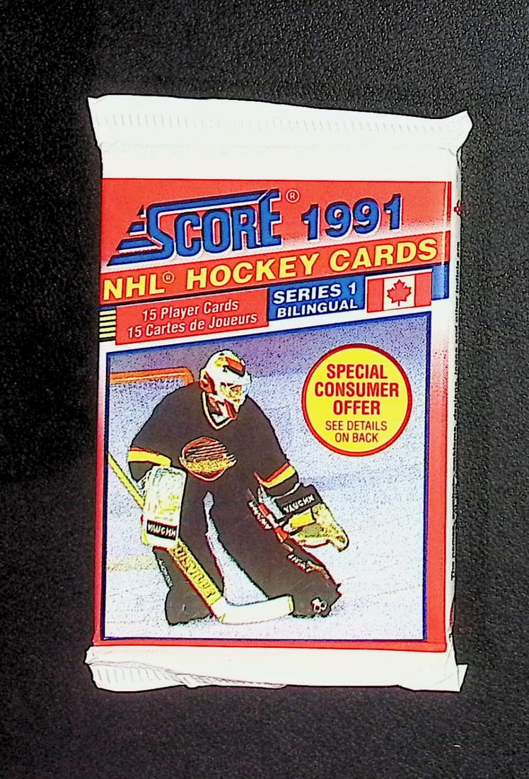 1991 Score Bi-Lingual Series 1 Vintage Hockey Cards Retail Box Pack Sports Cards: Score Vintage Hockey NHL Trading & Sports Cards, Brett Hull, Ray Bourque, Patrick Roy, Mario Lemieux, Wayne Gretzky, Old Sports Cards for Sale Near Me, Stanley Cup & Hall of Fame Players, Valuable Auc