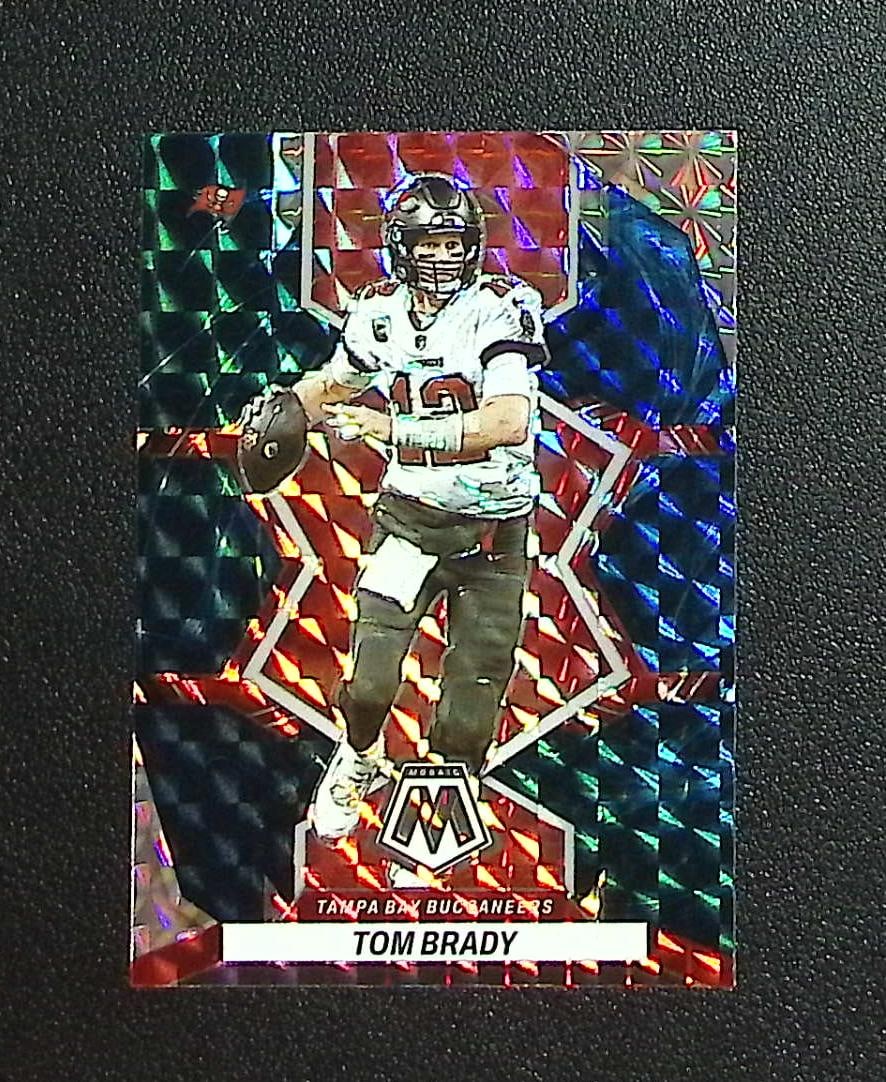 Tom Brady Genesis Prizm SSP Case Hit 2022 Mosaic #182 Buccaneers, Patriots (1 of 2)