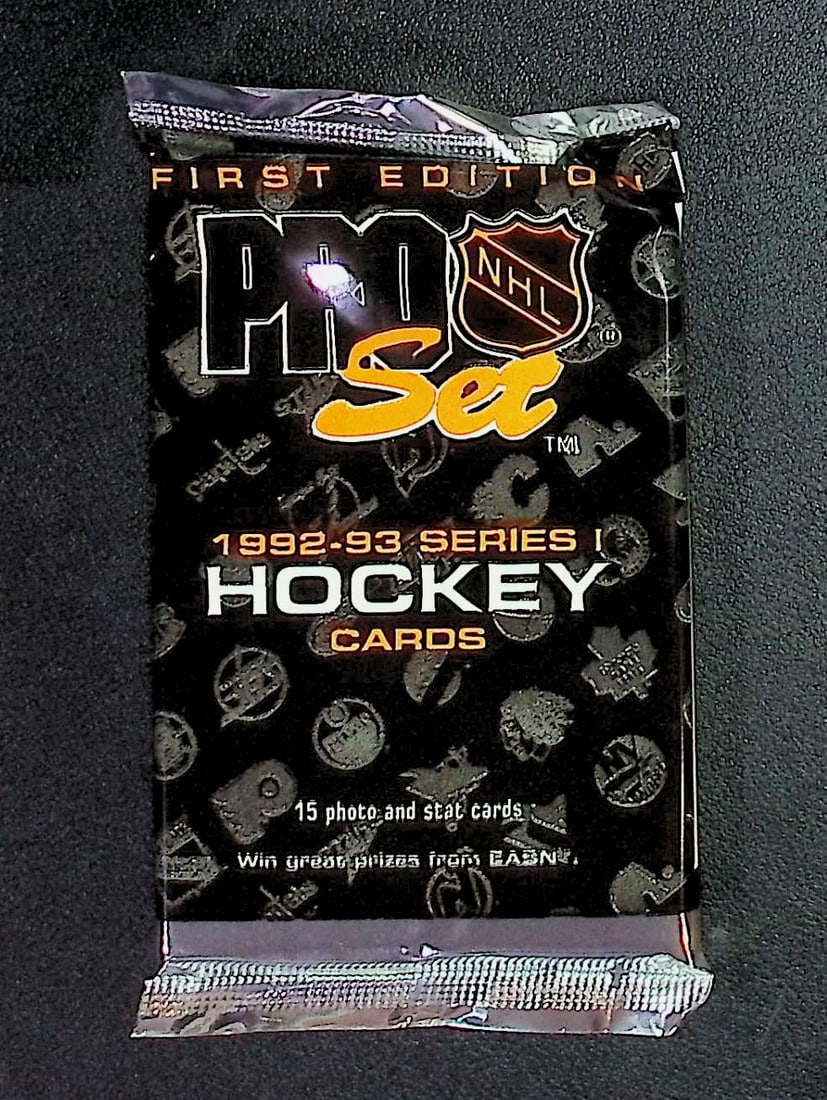 1992-93 Pro Set Series 1 Vintage Hockey Card Factory Sealed Retail Box Pack Sports Cards: Pro Set Vintage Hockey NHL Trading & Sports Cards, Brett Hull, Ray Bourque, Patrick Roy, Mario Lemieux, Wayne Gretzky, Sports Cards for Sale Near Me, Auction Lots for Sale on Line, Stanley Cup Winners