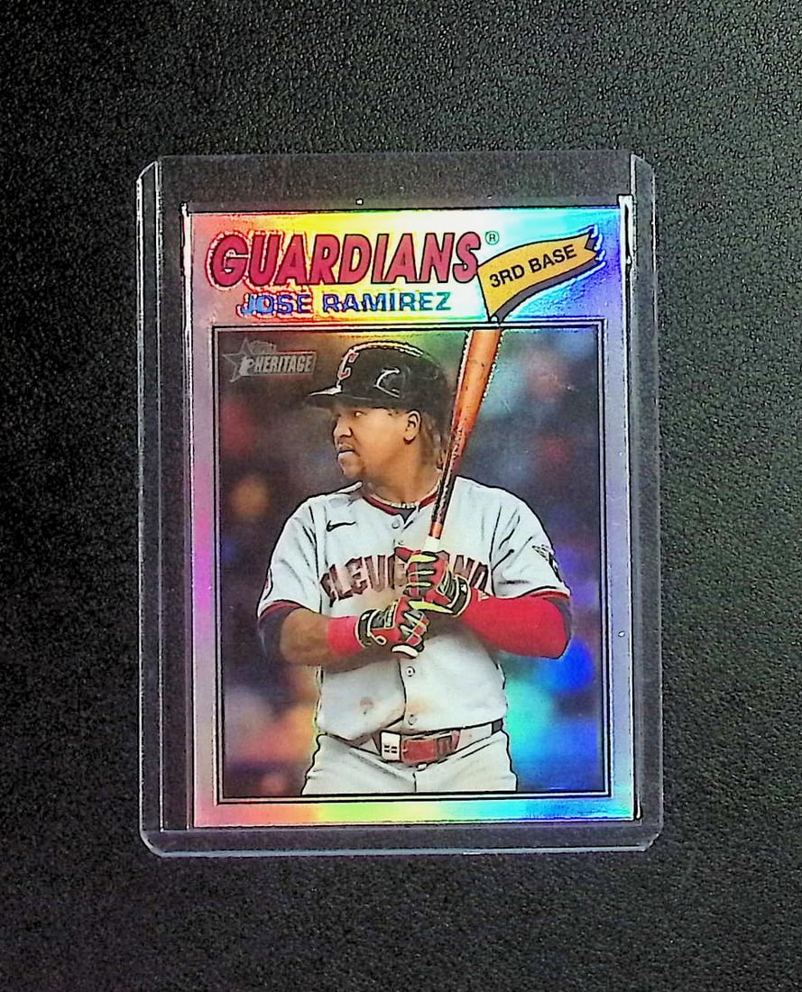 Jose Ramirez Silver Chrome Refractor 2026 Topps Chrome Heritage #52 Guardians: Topps Baseball MLB Trading & Sports Cards, Sports Cards for Sale Near Me, World Series & Hall of Fame Players Memorabilia, Refractors, X-Fractors, Numbered, SP, SSP, Valuable Auction Memorabilia Lots 