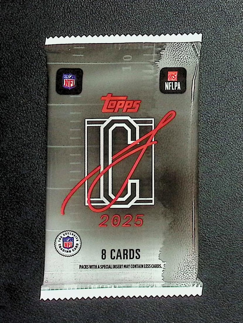 2025 Topps Signature Class Football Cards Mega Box Pack: Topps Football NFL Trading & Sports Cards, Refractors, Prism Refractors, X-Fractors, Sports Cards for Sale Near Me, Super Bowl & Hall of Fame Players, Autographs, SP, SSP, Valuable Auction Memorabilia