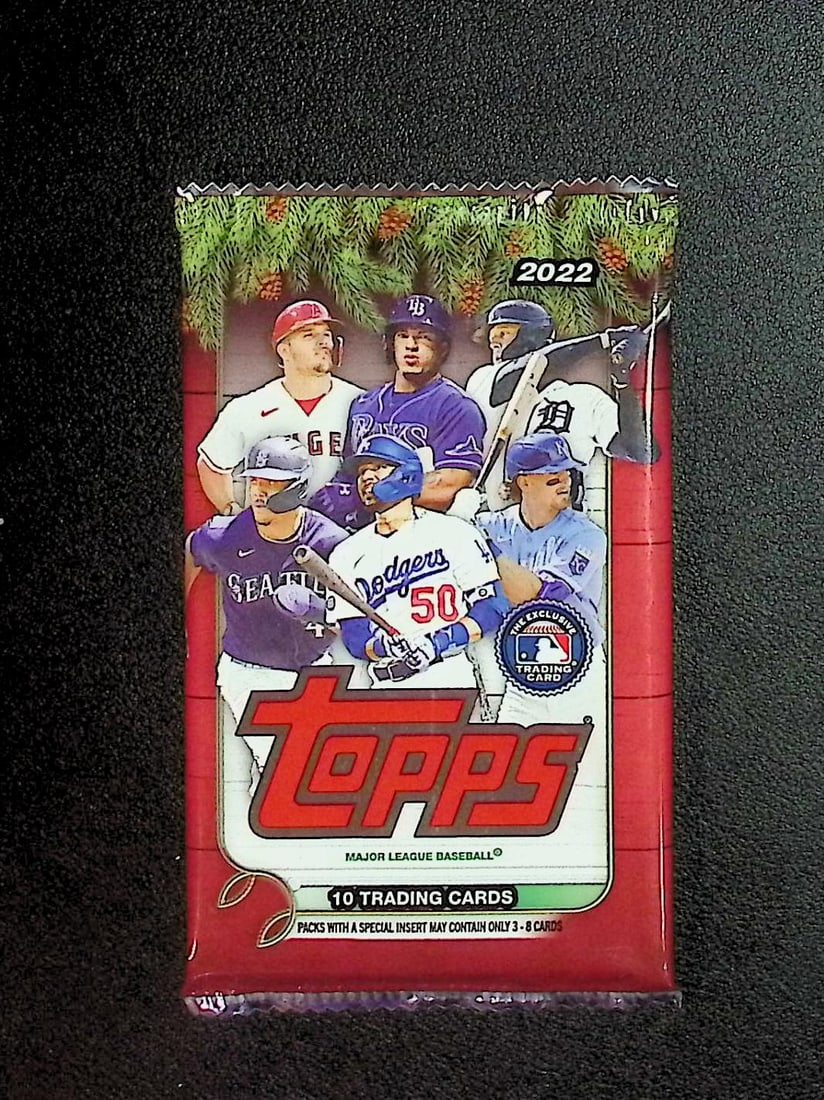 2022 Topps Holiday Baseball MEGA BOX PACK (1 of 1)