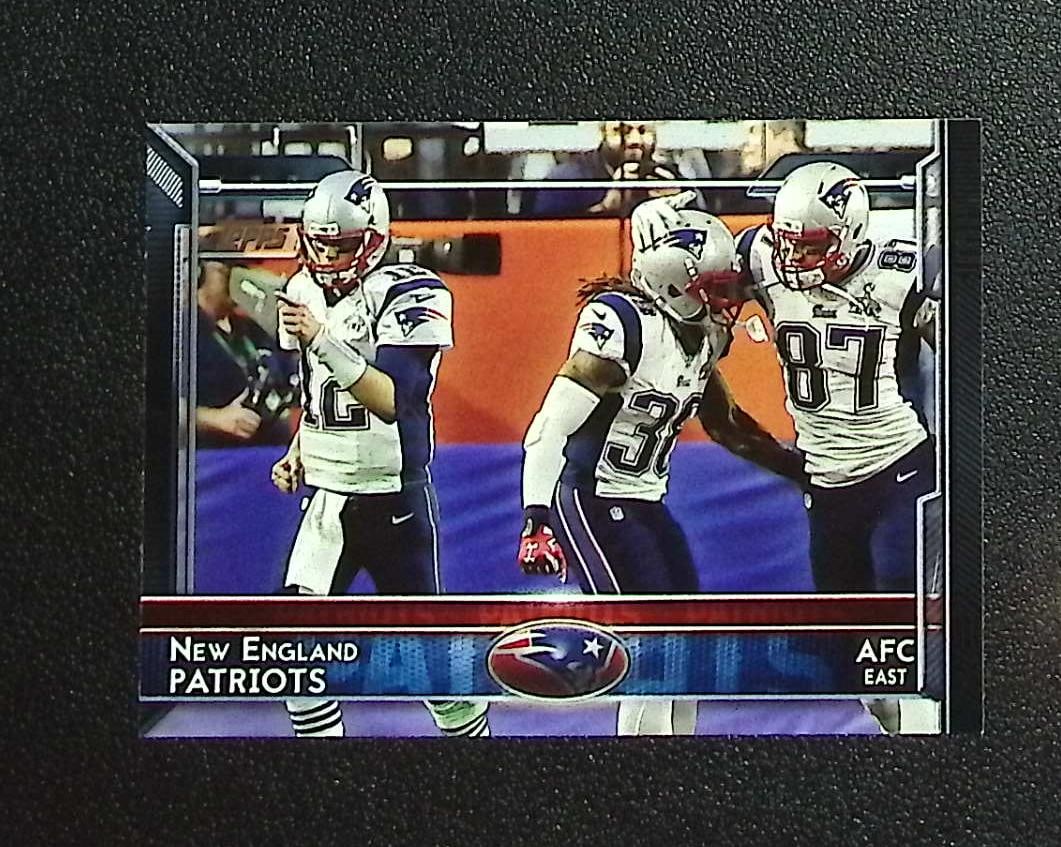 New England Patriots Tom Brady 2015 Topps #264: Topps & Bowman Football NFL Trading Sports Cards, Sports Cards for Sale Near Me, Super Bowl & Hall of Fame Player Cards, Resurgence, Composite, SP, SSP, Valuable Auction Memorabilia Lots For Sale On L