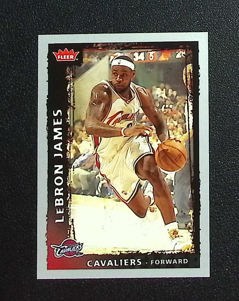 LeBron James 2008-09 Fleer #23 Cleveland Cavaliers: Fleer Vintage Basketball NBA Trading & Sports Cards, NBA Championship & Hall of Fame Player Cards, Valuable Auction Memorabilia Lots Sold On Line, Old Sports Cards for Sale Near Me