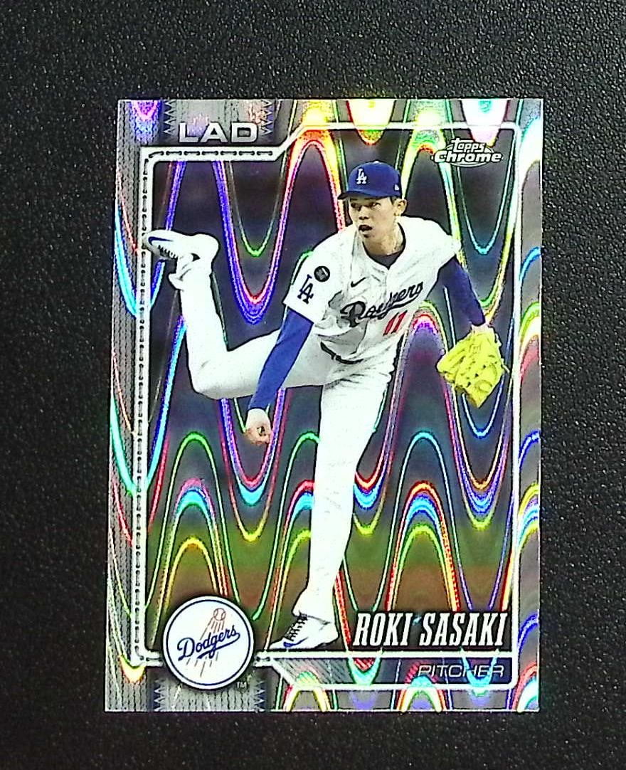 Roki Sasaki Raywave Refractor 2026 Topps Chrome #199 Los Angeles Dodgers: Topps, Bowman, & Fanatics Baseball MLB Trading & Sports Cards, Sports Cards for Sale Near Me, World Series & Hall of Fame Players Memorabilia, Refractors, X-Fractors, Numbered, SP, SSP, Valuable