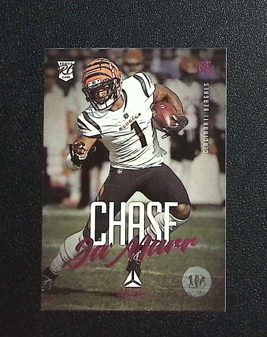 Ja'Marr Chase Rookie Card Pink 2021 Chronicles Luminance #212 Bengals: Panini, Donruss Optic, & Donruss Select, Prizm, Mosaic, Contenders, Zenith, Phoenix, Illusions, Absolute, Rookie NFL Sports Trading Cards, SP, SSP, Cards, Football Cards for Sale Near Me, Superbowl & 