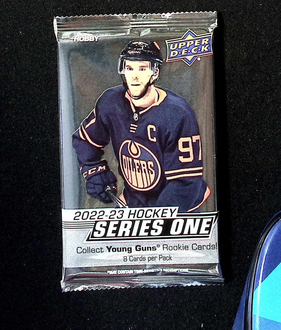 2022-23 Upper Deck SERIES 1 Hockey HOBBY BOX PACK - Collect Young Guns Rookie Cards: Upper Deck Hockey NHL Trading & Sports Cards, Sports Cards for Sale Near Mr, Auction Memorabilia Lots For Sale on Line, Base Retro Variation Cards NHL Trading Cards Stanley Cup Connor McDavid Alex Ove