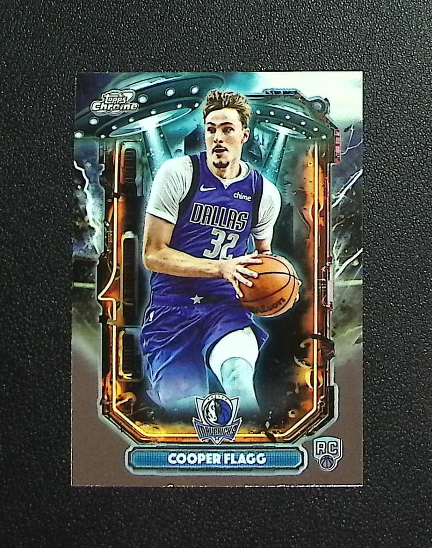 Cooper Flagg Rookie Card Extraterrestrial Talent 2025-26 Topps Cosmic Chrome #ET-11: Topps & Bowman Basketball NBA Trading & Sports Cards, Sports Cards for Sale Near Me, Chrome, Refractor, SP, SSP, Valuable Auction Memorabilia Lots Sold On Line, NBA Championship & Hall of Fame Player 