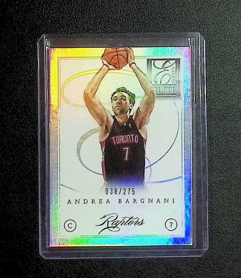 Andrea Bargnani /275 2013 Panini Elite Series #15: Panini, Donruss Optic, Donruss Select, Prizm, Mosaic, Contenders, Revolution, Phoenix, NBA Hoops, Rookie NFL Sports Trading Cards, Silver, SP, SSP, Wave Prizms, Numbered Cards, Basketball sports Cards