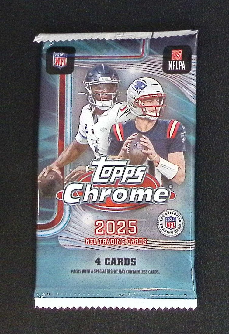 2025 Topps Chrome Football Blaster Box Pack (1 of 1)