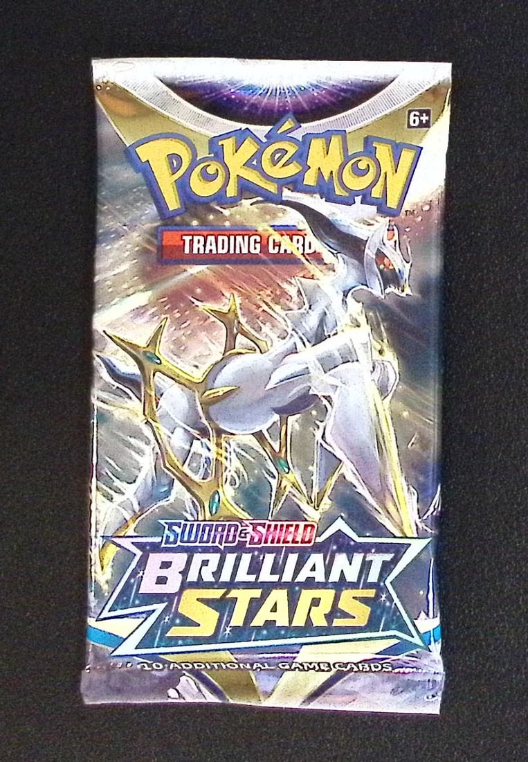 Pokemon Sword & Shield Brilliant Stars 10 Card Booster Pack: Pokemon Trading Card Game Cards, Charizard, Pikachu, Mewtwo, Reverse Holo, Holo Rare, Secret Rare Cards, Full Art Cards, Eevee, Ultra Rare Card, Illustration Rare, Special Illustration Rare SIR