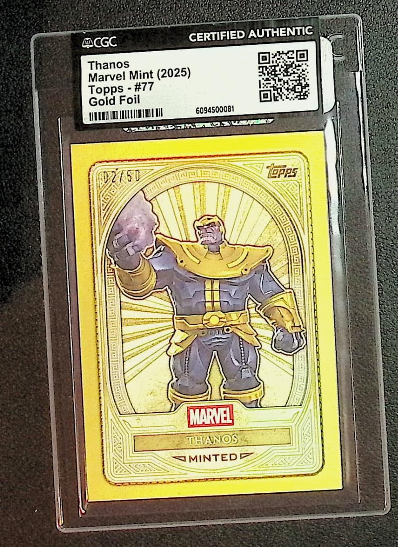 Thanos Marvel Mint Gold Foil /50 2025 Topps #77: Topps, Fleer Upper Deck, Chrome Super Heroes DC & Marvel, Marvel Studios, MCU, Superheroes, Marvel Comis, Captain America, Thor, Hulk, Iron Man, Avengers, Thanos