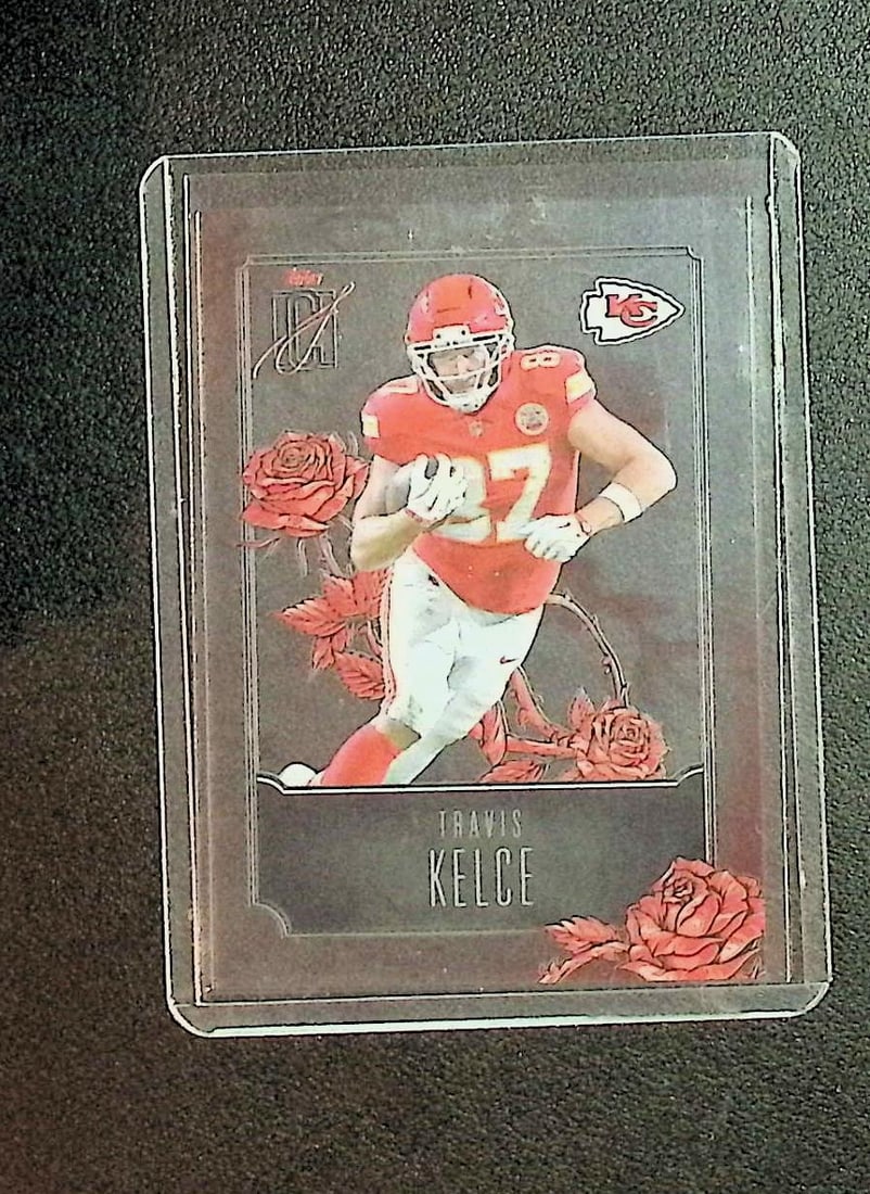 Travis Kelce Roses Acetate 2025 Topps Signature Class #ROSES-12: Topps & Bowman Football NFL Trading Sports Cards, Sports Cards for Sale Near Me, Super Bowl & Hall of Fame Player Cards, Resurgence, Composite, SP, SSP, Valuable Auction Memorabilia Lots For Sale On L