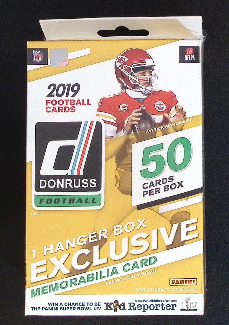2019 Donruss Football Hanger Box. 50 Cards Per Box (1 of 1)