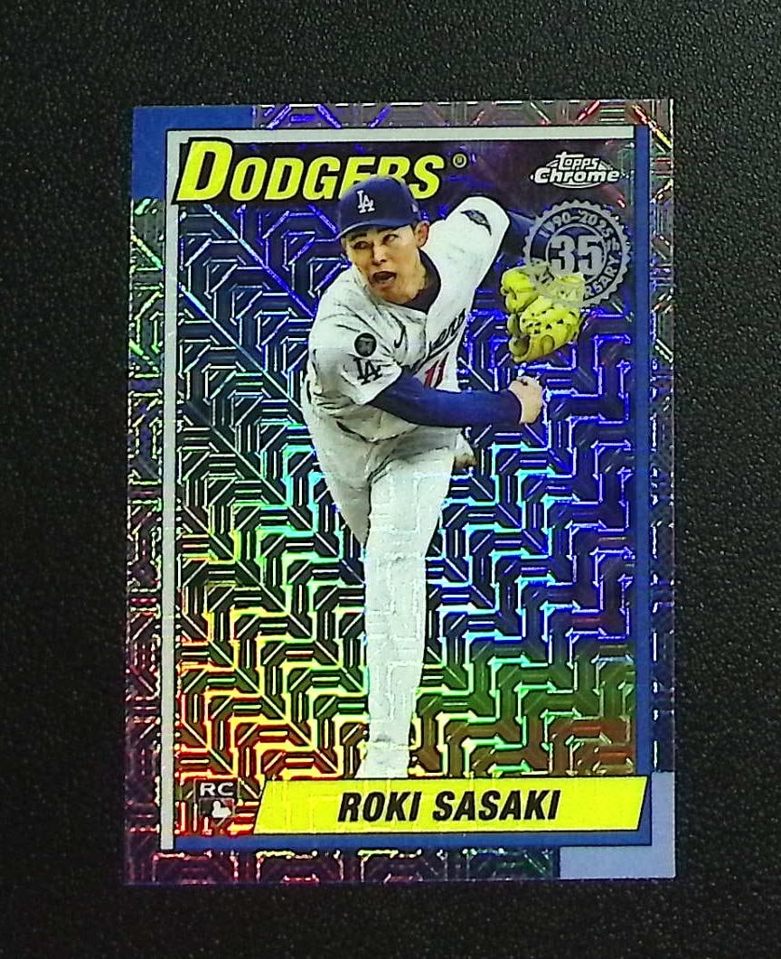 Roki Sasaki Rookie Card Silver Pack Mojo 2025 Topps Chrome #U90C-40 Dodgers: Topps, Bowman, & Fanatics Baseball MLB Trading & Sports Cards, Sports Cards for Sale Near Me, World Series & Hall of Fame Players Memorabilia, Refractors, X-Fractors, Numbered, SP, SSP, Valuable Aucti