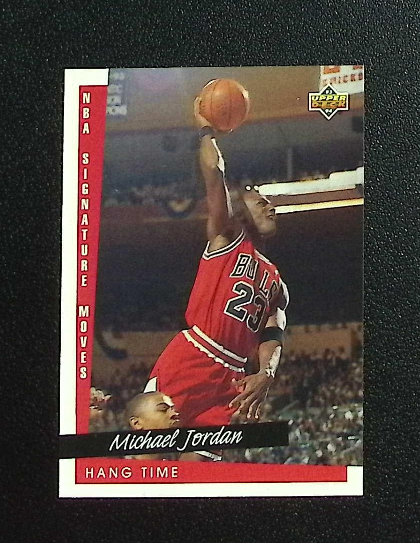 Michael Jordan Signature Moves Hang Time 1993-94 Upper Deck #237 Chicago Bulls: Upper Deck Basketball NBA Trading & Sports Cards, Sports Cards for Sale Near Me, Chrome, Refractor, SP, SSP, Valuable Auction Memorabilia Lots Sold On Line, NBA Championship & Hall of Fame Player Card