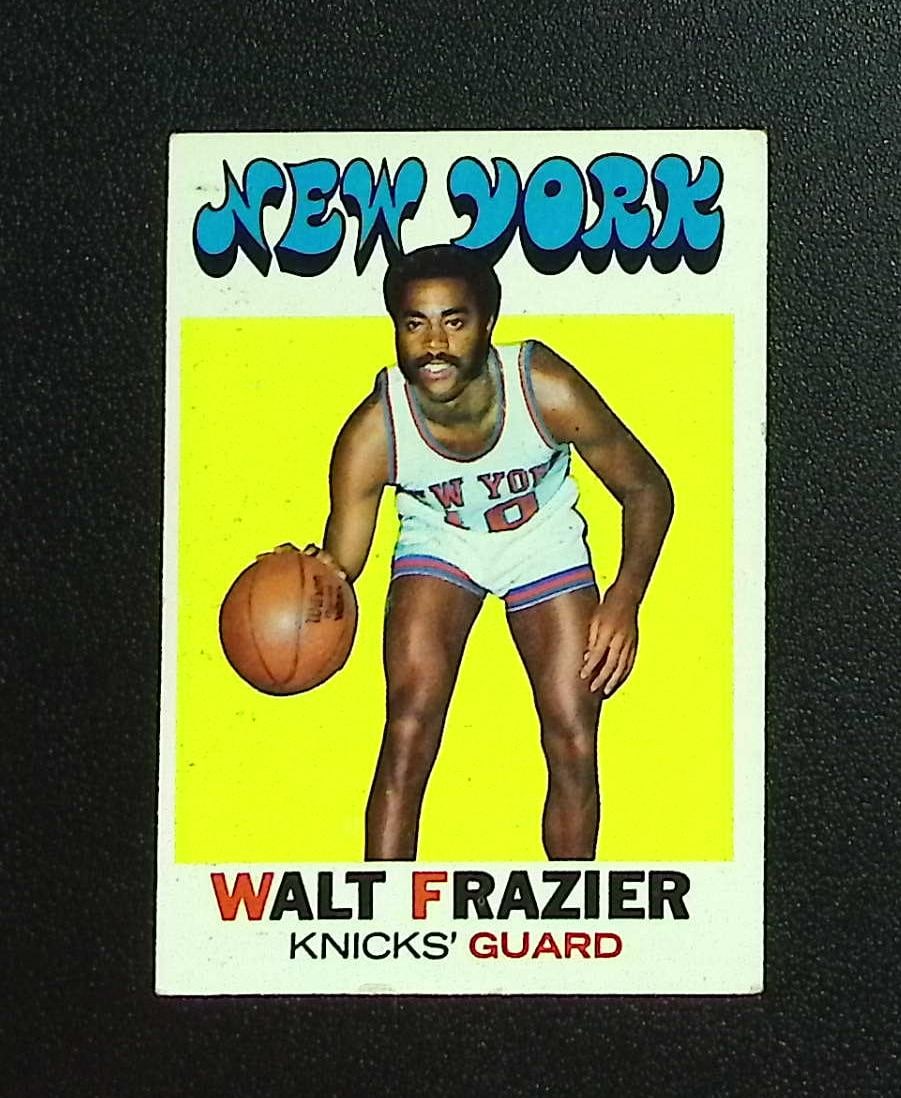 Walt Frazier 1971-72 Topps #65 VG, New York Knicks Vintage Baseball Card: Topps & Bowman Basketball NBA Trading & Sports Cards, Sports Cards for Sale Near Me, Chrome, Refractor, SP, SSP, Valuable Auction Memorabilia Lots Sold On Line, NBA Championship & Hall of Fame Player 