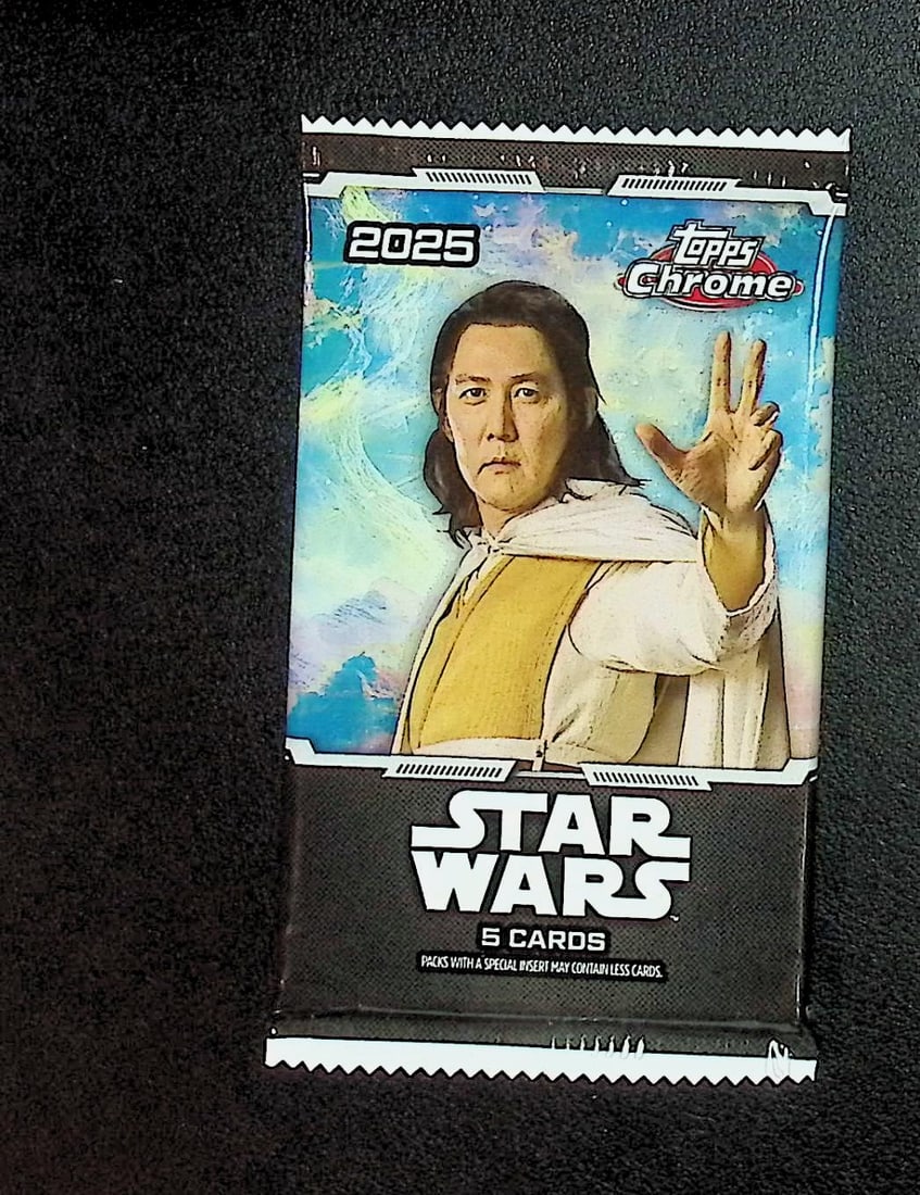 2025 Star Wars Topps Chrome Super Box Pack: Disney Topps Trading Cards of Movies & Television Shows, Refractors, Ray Waves, Numbered Rare Cards. Darth Vader, Luke Skywalker, Princess Leia, Mandalorian, Yoda, Grogu, Han Solo, Rebellion, Imperial