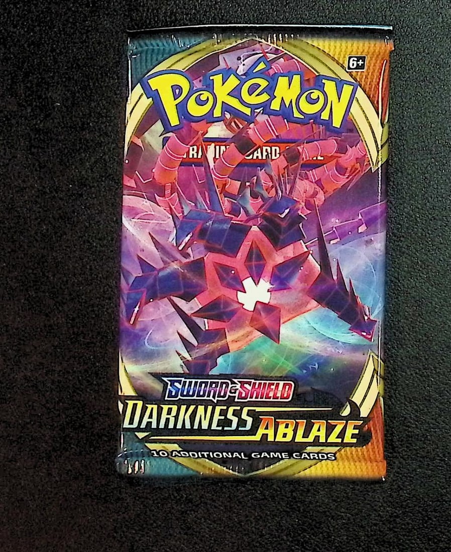 Pokemon Sword and Shield Darkness Ablaze 10 Card Booster Pack, Charizard, Pikachu, Holo Rare Cards: Pokemon Trading Card Game Cards, Charizard, Pikachu, Mewto, EX, Referse Holo, Holo Rare Cards, Secret Rare Cards, Full Art Cards, Evee, 3 Stars Ultra Rare Cards, Double Rare, Illustration Rare, Specia