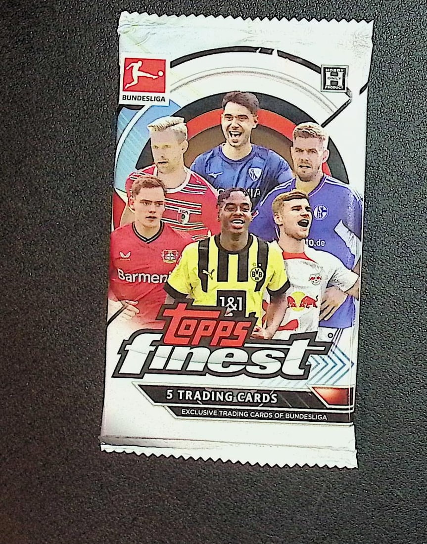 2022-23 Topps Finest Bundesliga Hobby Master Soccer Box Pack: Topps Soccer Chrome, Refractor, X-Fractor, Soccer Rookie UEFA Sports Trading Cards, Silver, SP, SSP, Wave Prizms, Numbered Cards, Soccer sports Cards for Sale Near Me, UEFA Championship & Hall of Fame