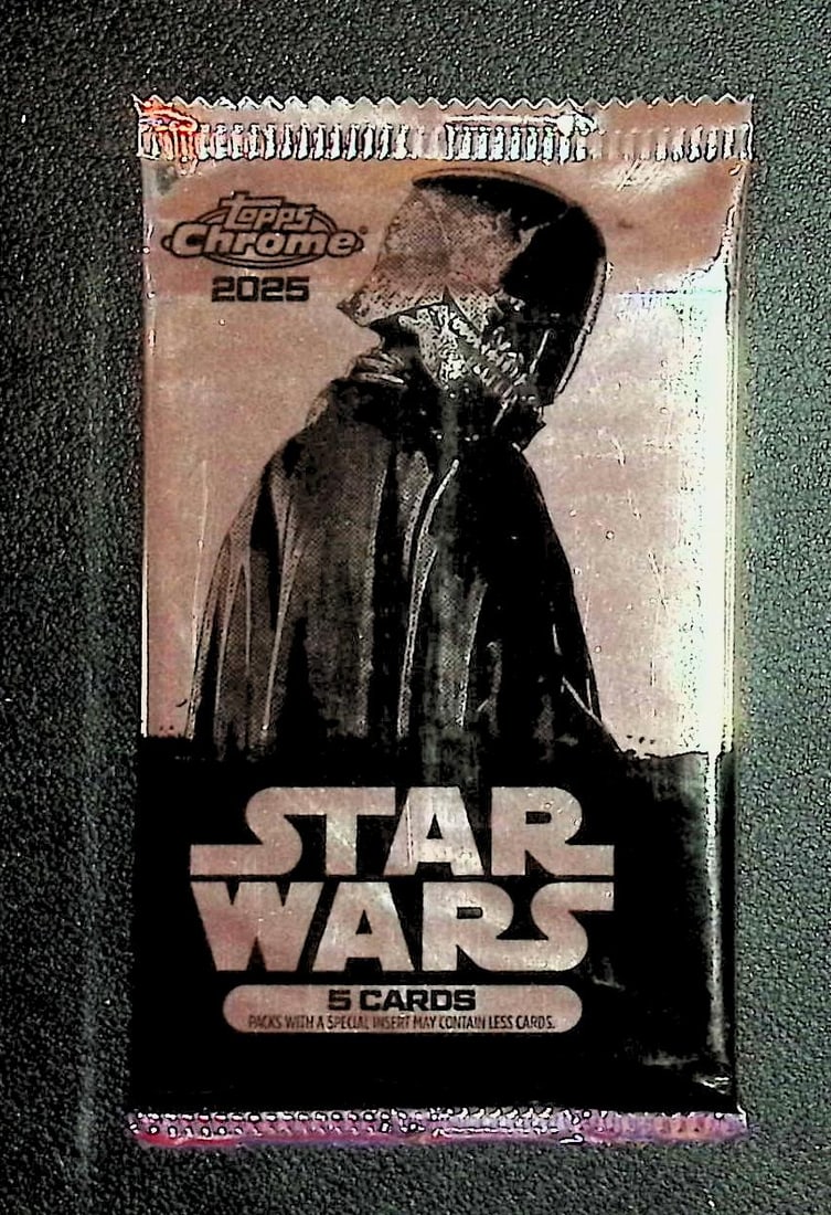 2025 Star Wars Topps Chrome Super Box Bonus Pack with Exclusive Base Variations: Disney Topps Trading Cards of Movies & Television Shows, Refractors, Ray Waves, Numbered Rare Cards. Darth Vader, Luke Skywalker, Princess Leia, Mandalorian, Yoda, Grogu, Han Solo, Rebellion, Imperial