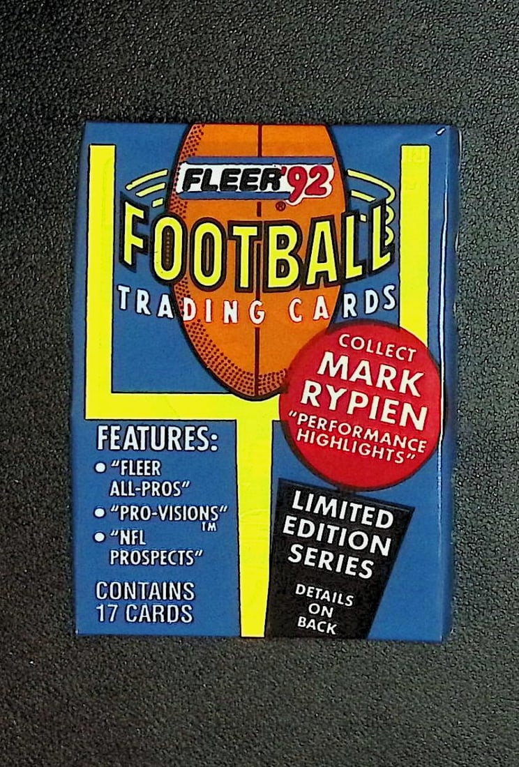 1992 Fleer Vintage Football Series 1 NFL Trading Cards - 17 Cards Per Pack: Fleer Vintage Football NFL Trading & Sports Cards, Superbowl Memorabilia, Old Sports Cards for Sale Near Me, Emmitt Smith, Dan Marino, Joe Montana, John Elway, Valuable Auction Memorabilia Lots for Sa