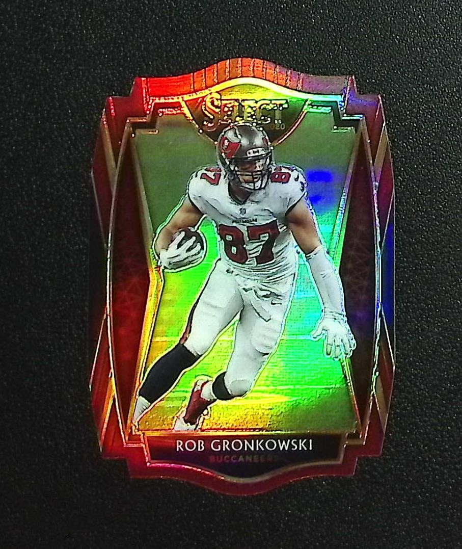 Rob Gronkowski Maroon Prizm Die Cut 2020 Select #141 Buccaneers, Patriots: Panini, Donruss Optic, & Donruss Select, Prizm, Mosaic, Contenders, Zenith, Phoenix, Illusions, Absolute, Rookie NFL Sports Trading Cards, SP, SSP, Cards, Football Cards for Sale Near Me, Superbowl & 