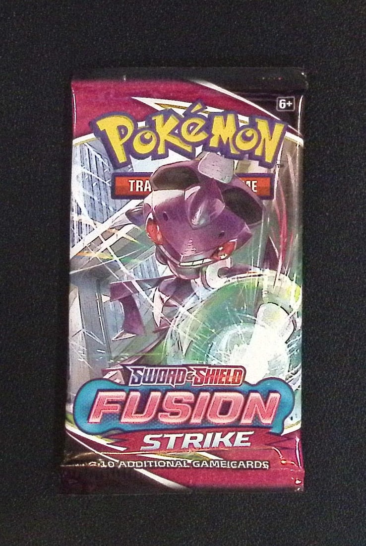 Pokemon Fusion Strike 10 Card Booster Pack: Pokemon Trading Card Game Cards, Charizard, Pikachu, Mewtwo, Reverse Holo, Holo Rare, Secret Rare Cards, Full Art Cards, Eevee, Ultra Rare Card, Illustration Rare, Special Illustration Rare SIR